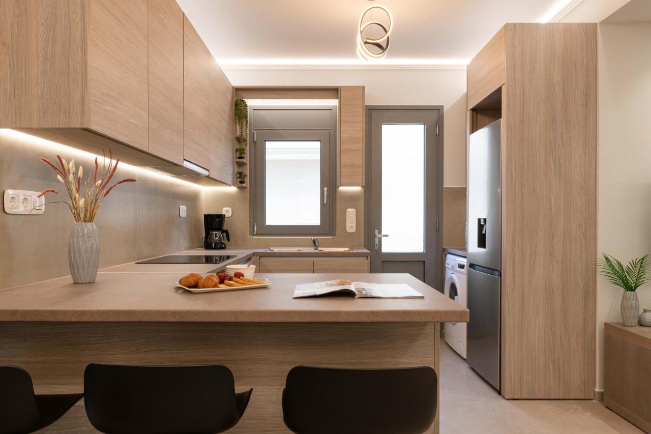 Tsatos Luxury Residence เกรมาสตี ภายนอก รูปภาพ
