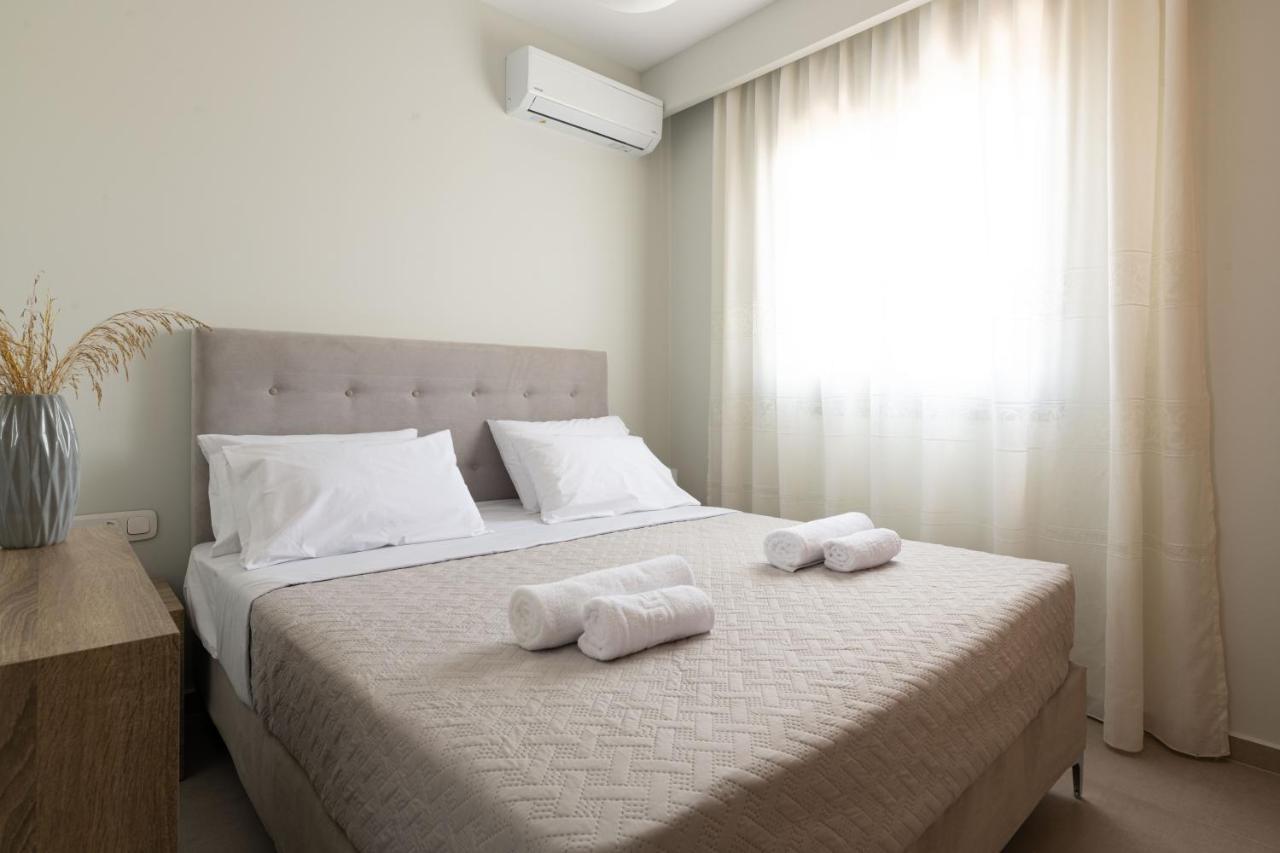 Tsatos Luxury Residence เกรมาสตี ภายนอก รูปภาพ