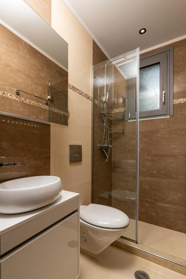 Tsatos Luxury Residence เกรมาสตี ภายนอก รูปภาพ