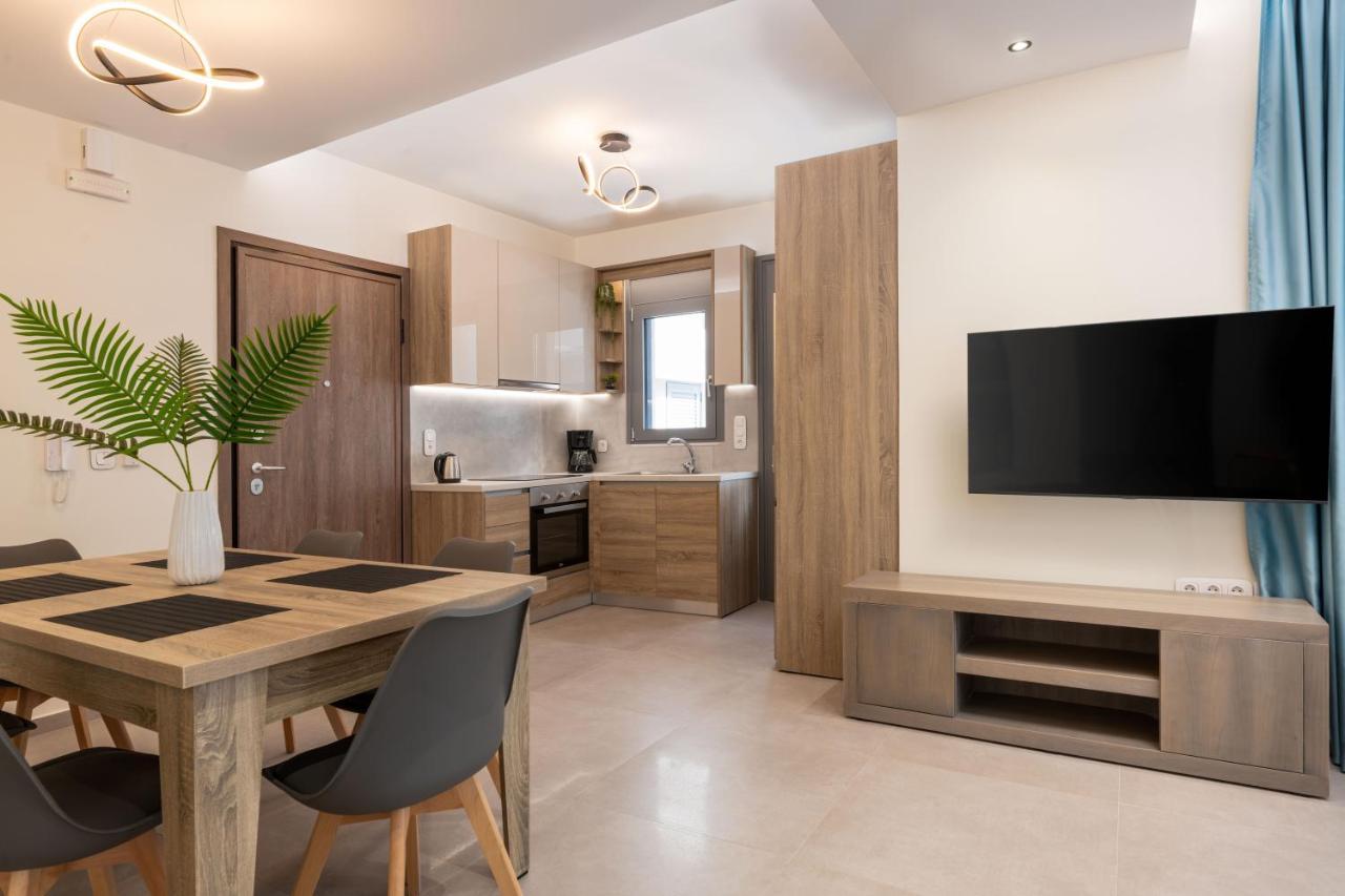 Tsatos Luxury Residence เกรมาสตี ภายนอก รูปภาพ