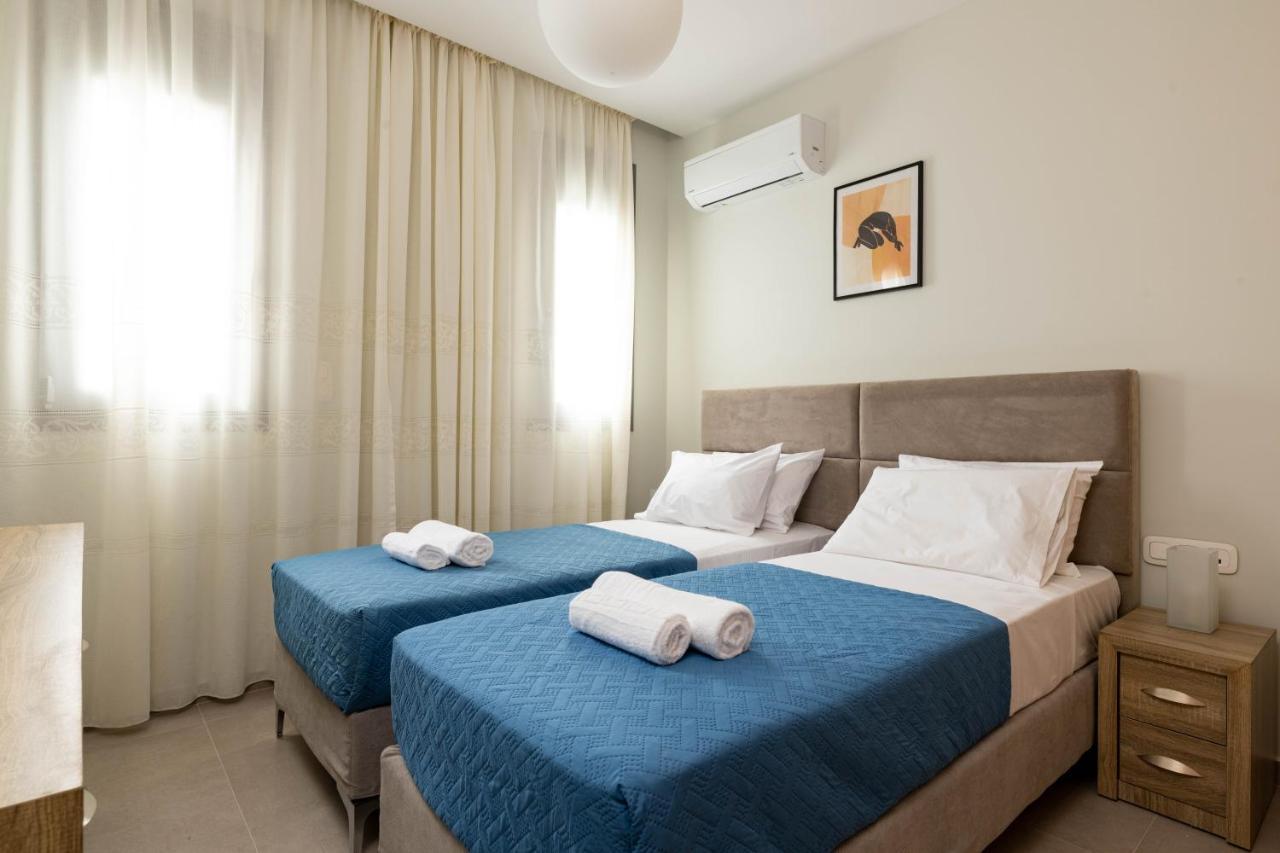 Tsatos Luxury Residence เกรมาสตี ภายนอก รูปภาพ